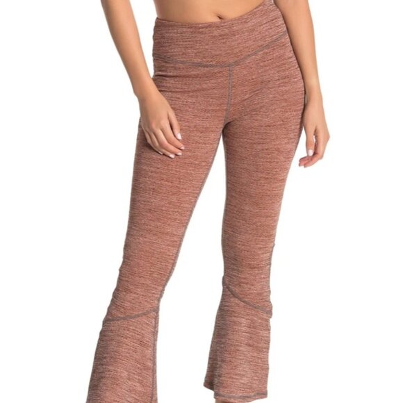 Free People Movement Good Karma Flare Crop Leggings Rare Copper Color Size M - Picture 1 of 12
